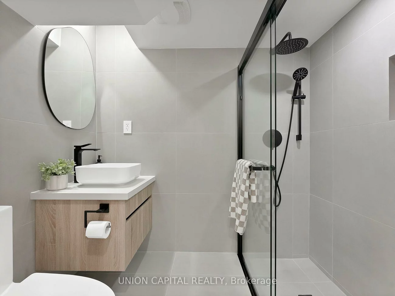 112, Southbrook, Cachet, Markham