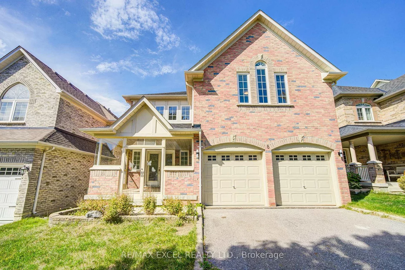 8, Hollylane, Berczy, Markham
