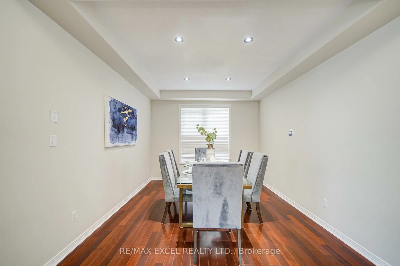 8, Hollylane, Berczy, Markham