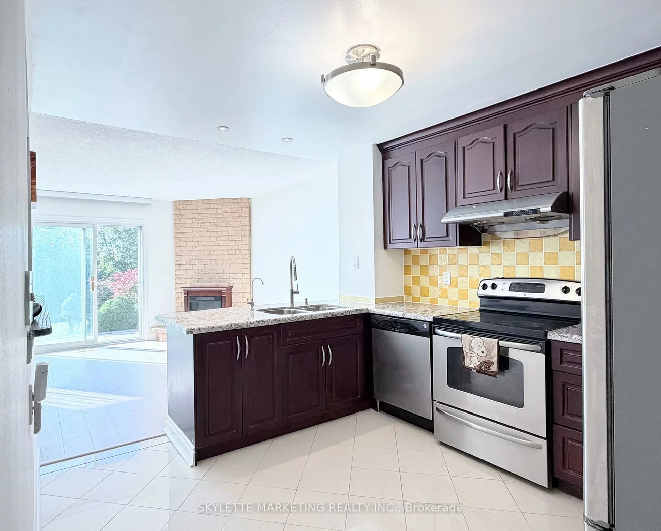 30, Ascot, Milliken Mills West, Markham