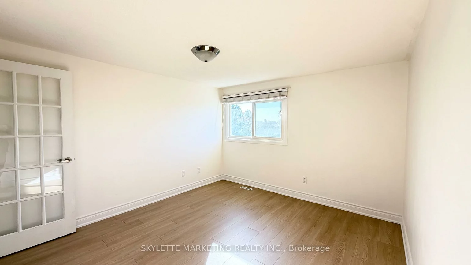 30, Ascot, Milliken Mills West, Markham