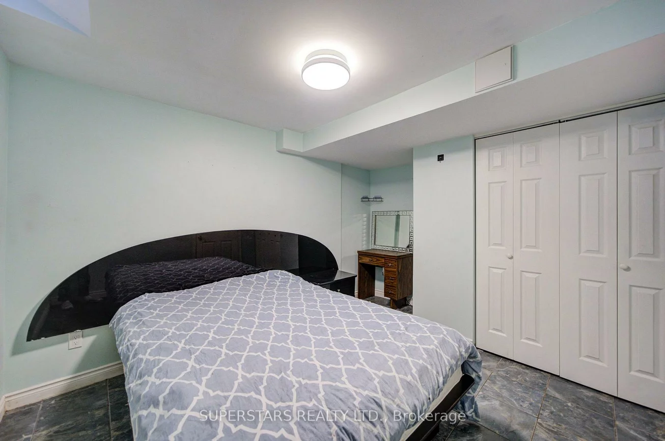 75, Marydale, Middlefield, Markham