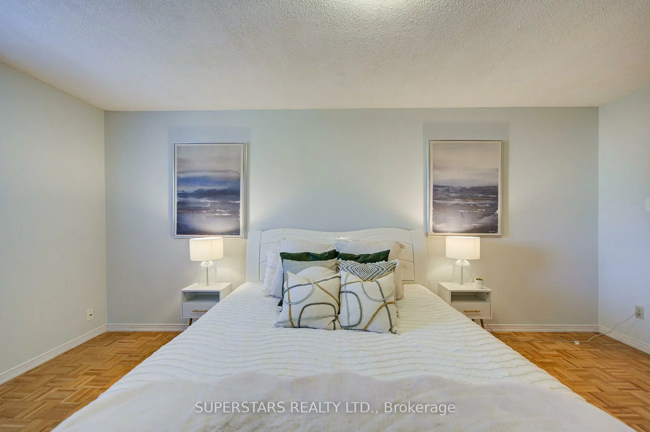 75, Marydale, Middlefield, Markham