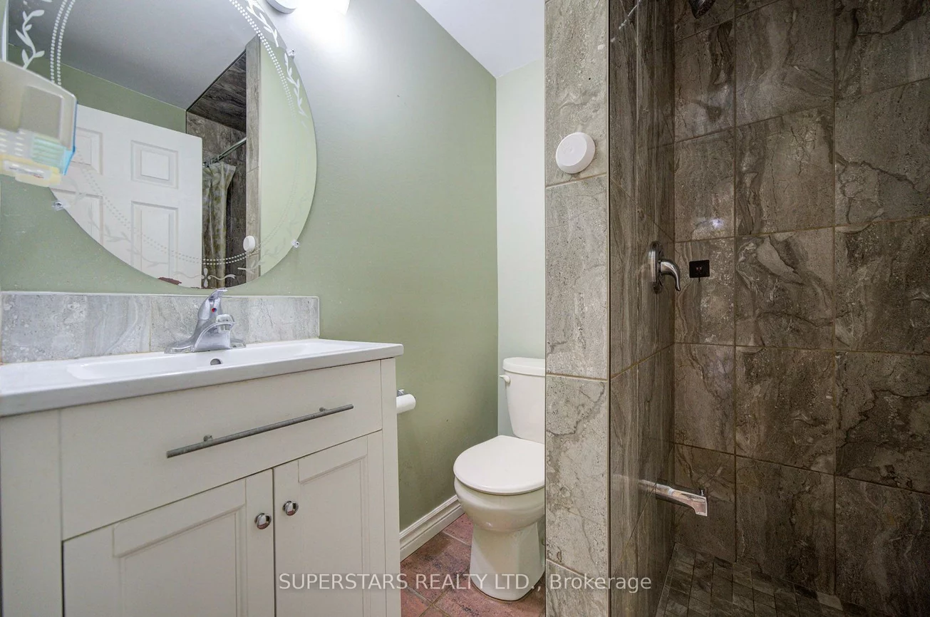 75, Marydale, Middlefield, Markham