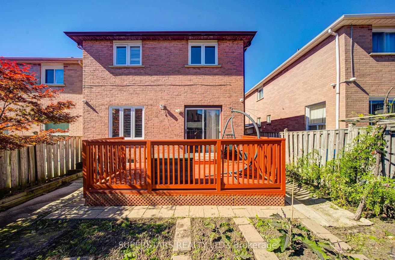 75, Marydale, Middlefield, Markham