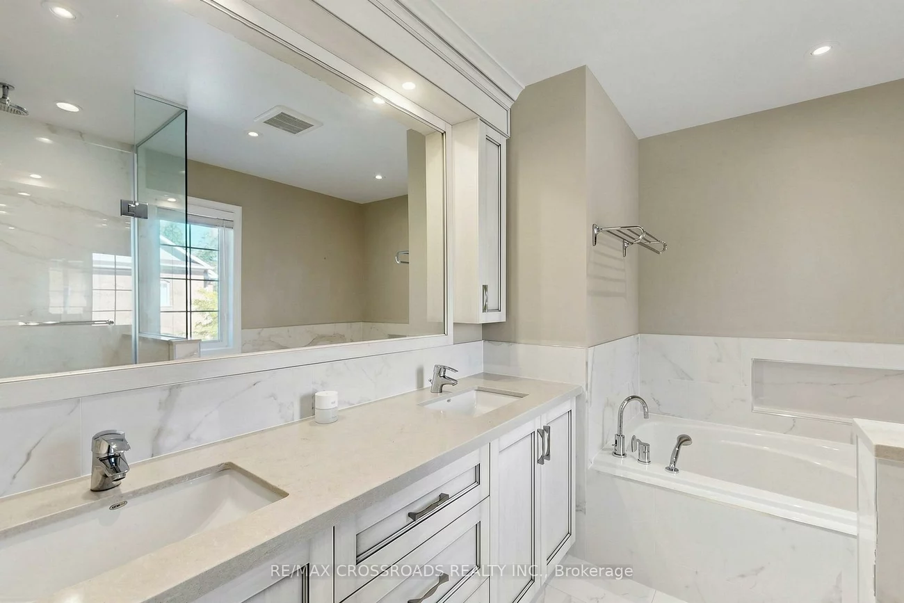 37, Queen's Plate, Angus Glen, Markham