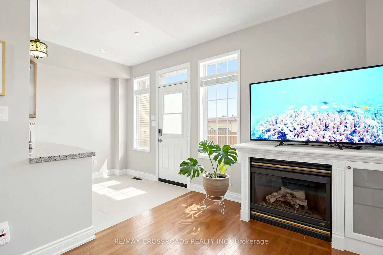 37, Queen's Plate, Angus Glen, Markham