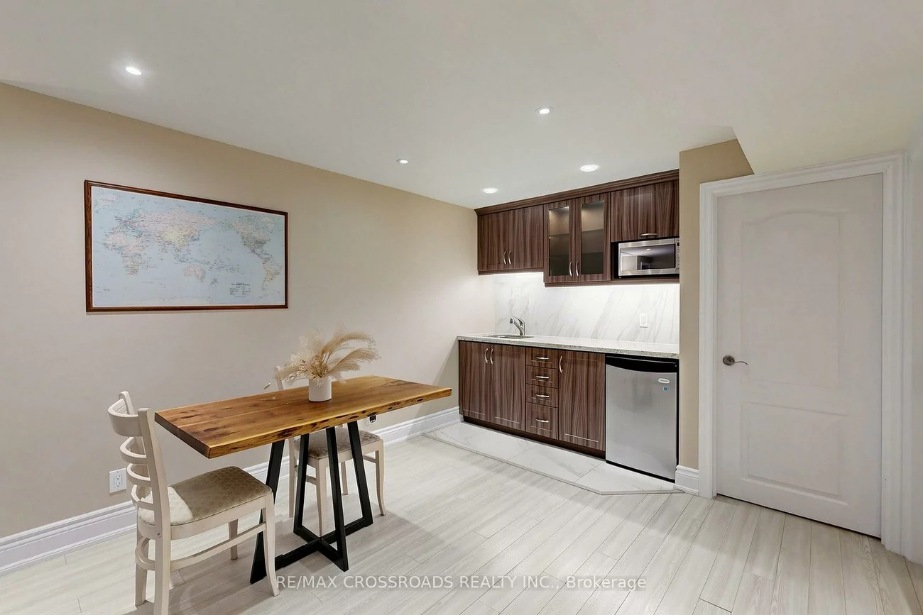 37, Queen's Plate, Angus Glen, Markham