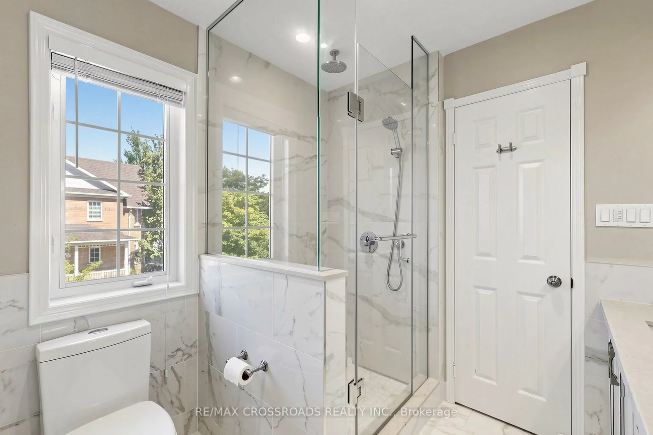 37, Queen's Plate, Angus Glen, Markham