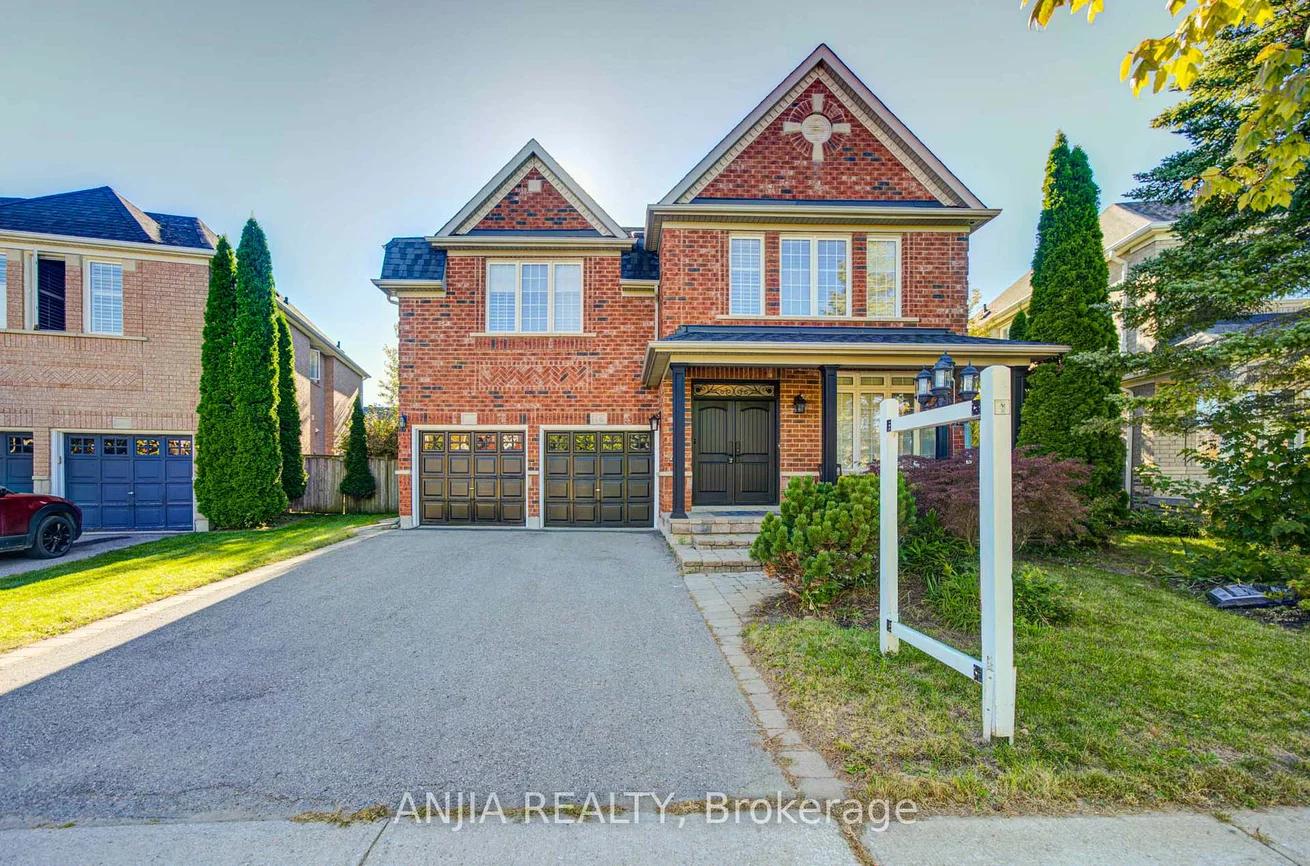 16, Forest Manor, Wismer, Markham