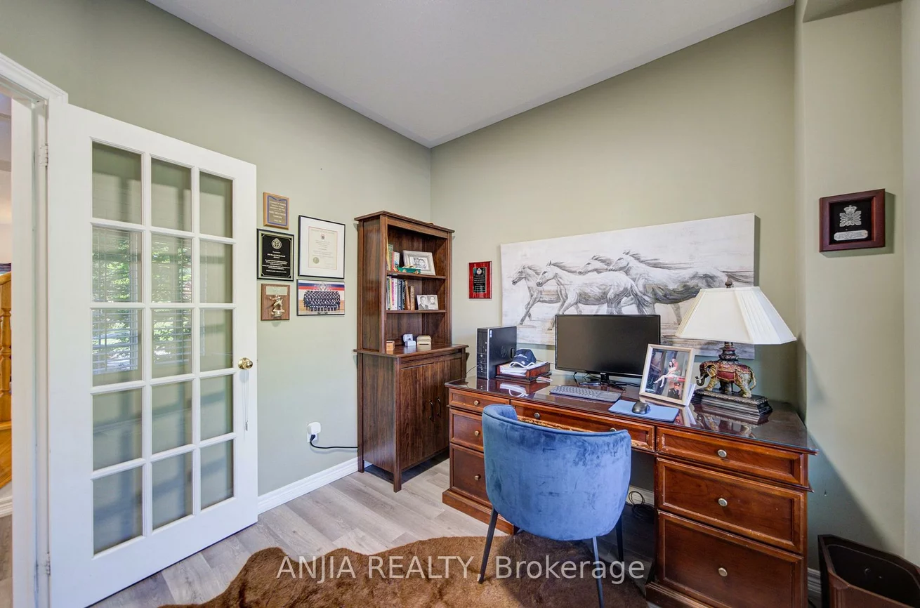 16, Forest Manor, Wismer, Markham