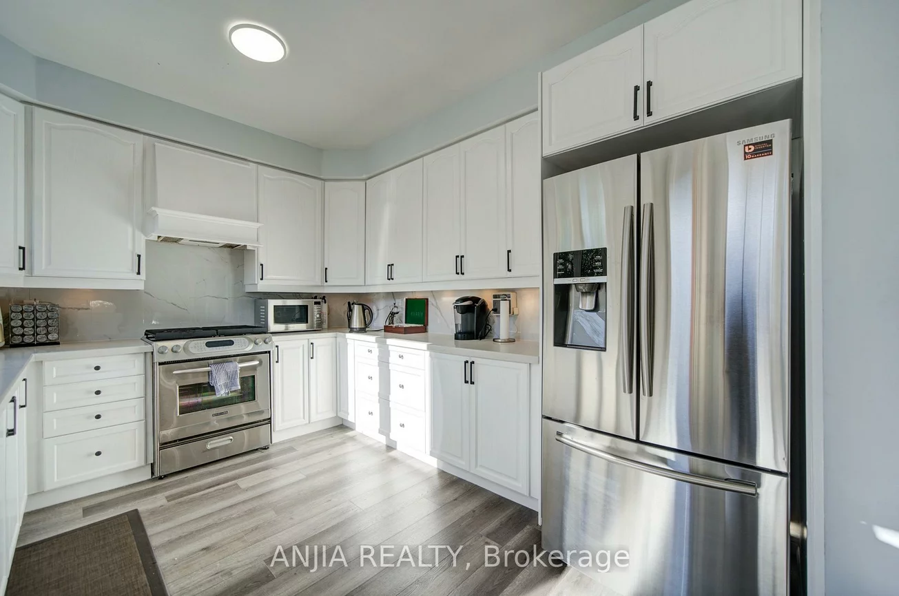 16, Forest Manor, Wismer, Markham