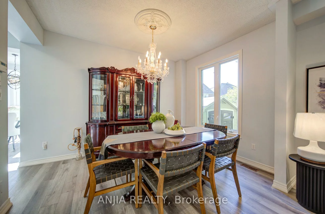 16, Forest Manor, Wismer, Markham