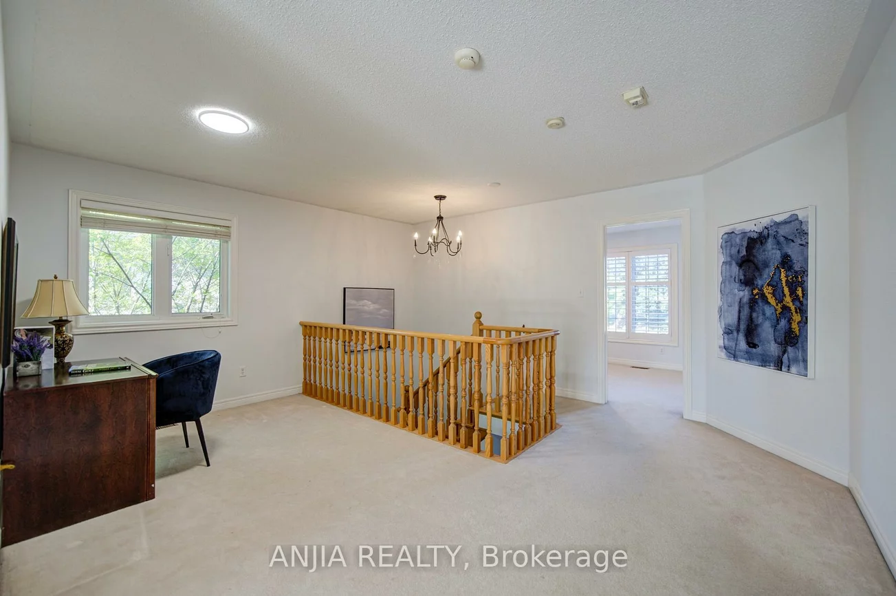 16, Forest Manor, Wismer, Markham
