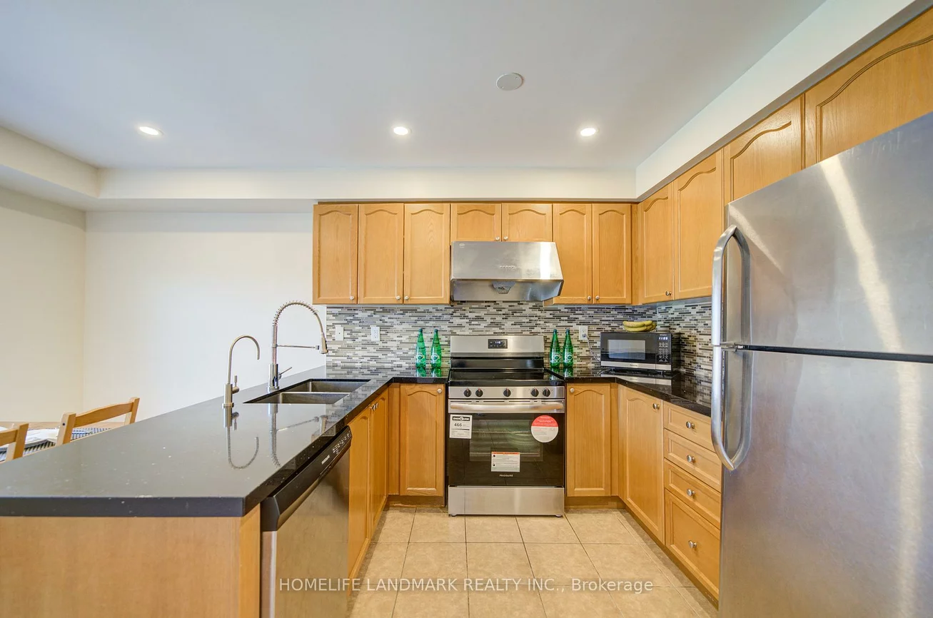 9976, McCowan, Berczy, Markham