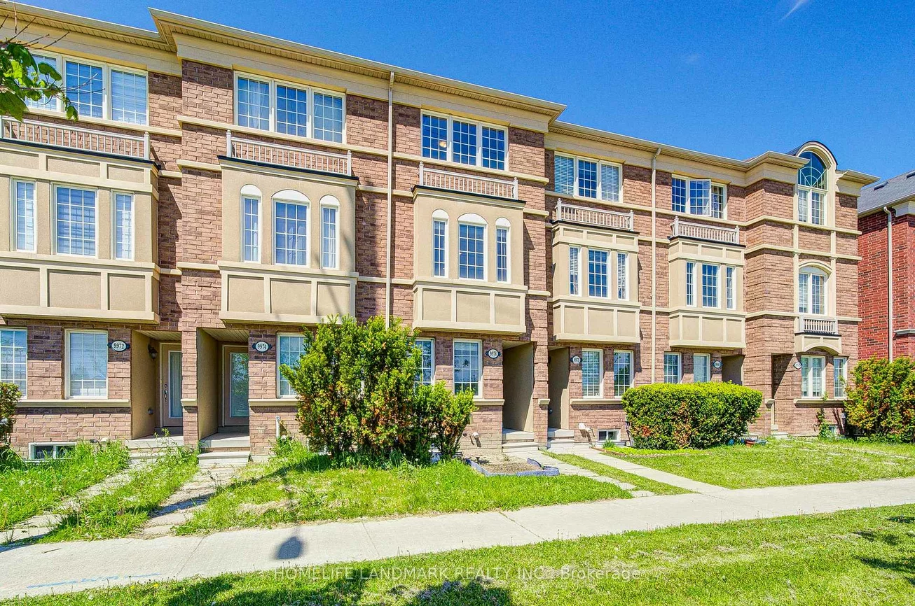 9976, McCowan, Berczy, Markham
