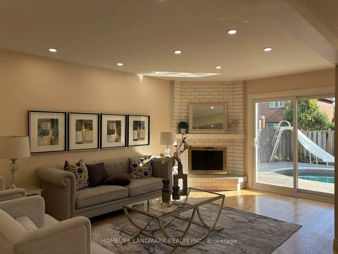 23, Hashbury, Thornlea, Markham