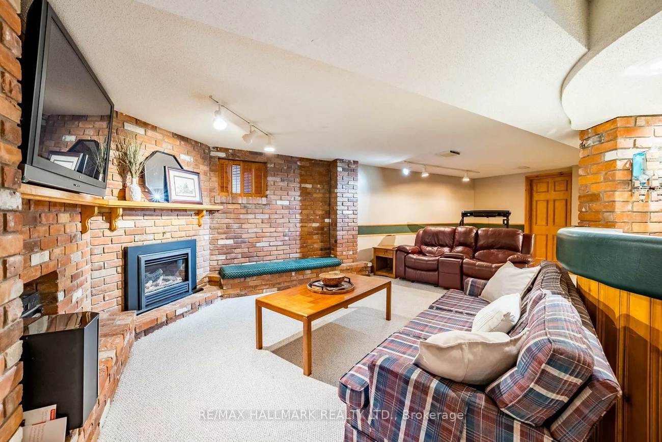 29, Longwater, Unionville, Markham