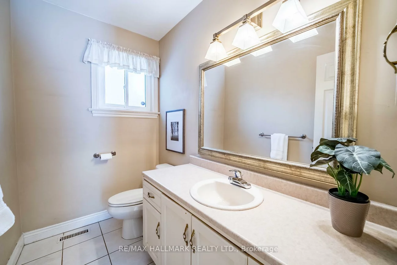 29, Longwater, Unionville, Markham