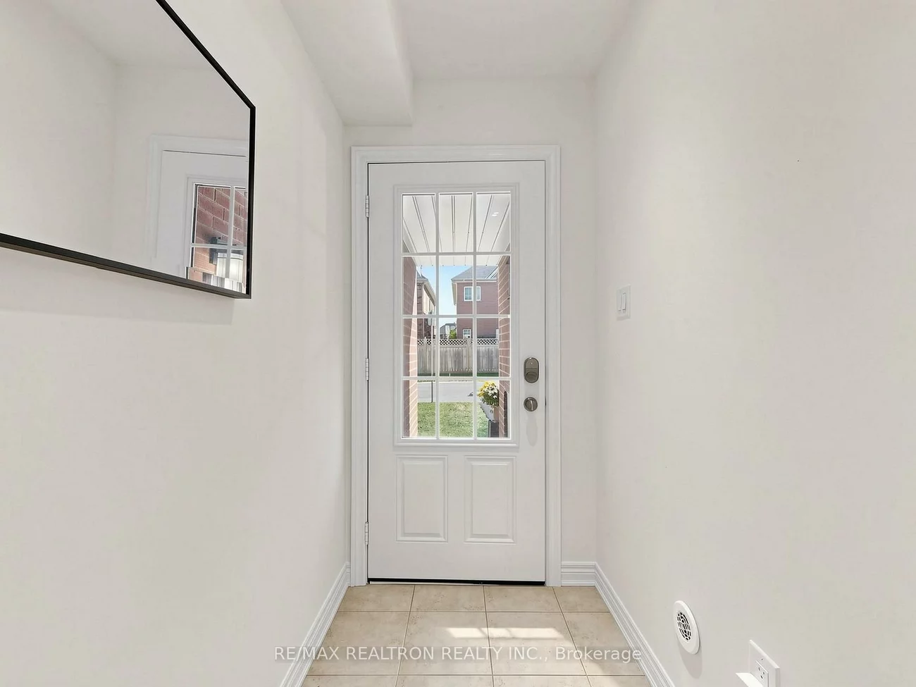 71, Dundas, Greensborough, Markham