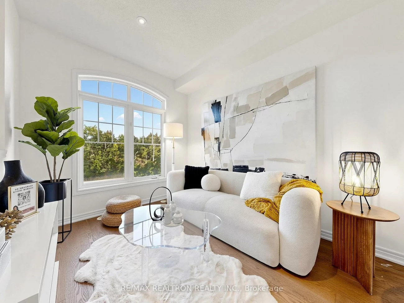 71, Dundas, Greensborough, Markham