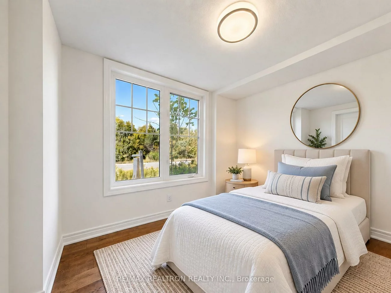 71, Dundas, Greensborough, Markham