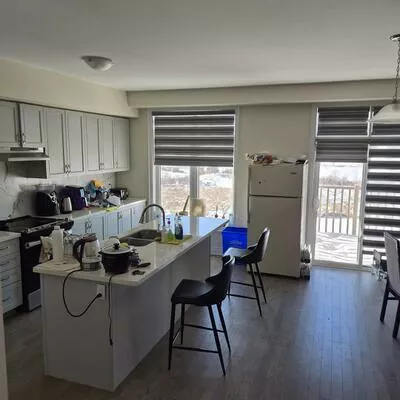 32, Andress, Cedarwood, Markham