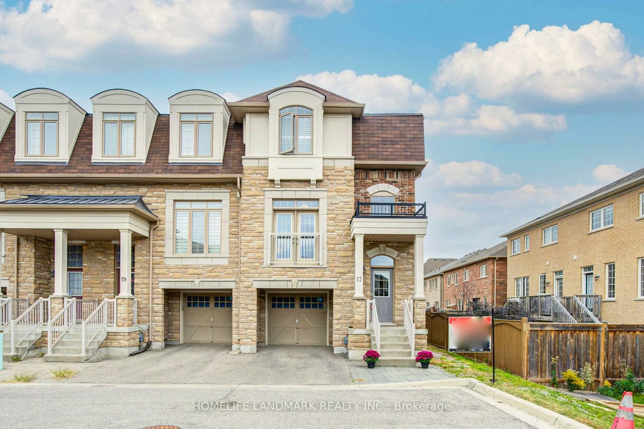 17, Etherington, Victoria Square, Markham