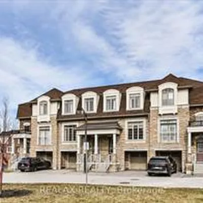 17, Etherington, Victoria Square, Markham