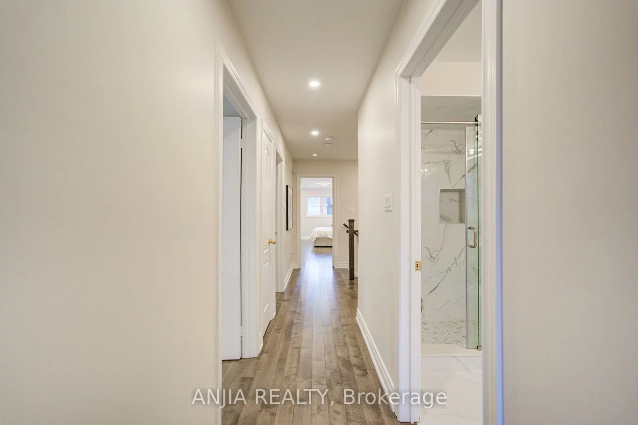 6, Wildmoor, Cornell, Markham