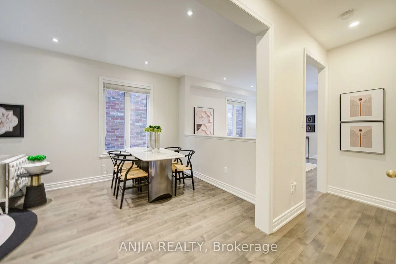 6, Wildmoor, Cornell, Markham
