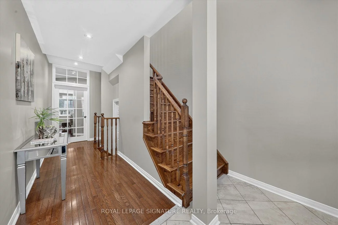 38, Coleluke, Middlefield, Markham