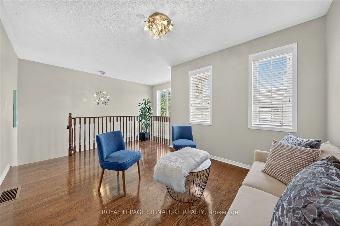 38, Coleluke, Middlefield, Markham