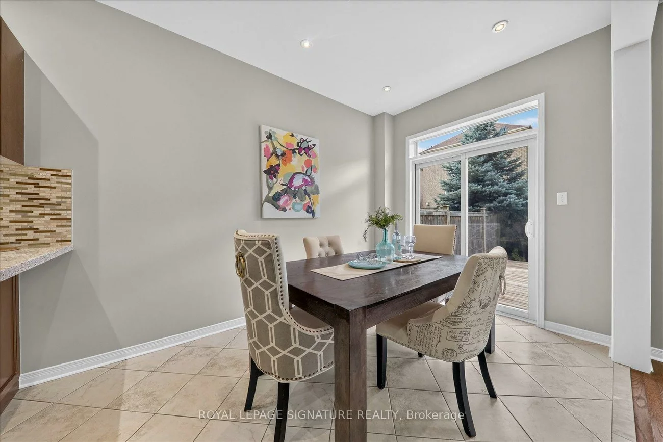 38, Coleluke, Middlefield, Markham
