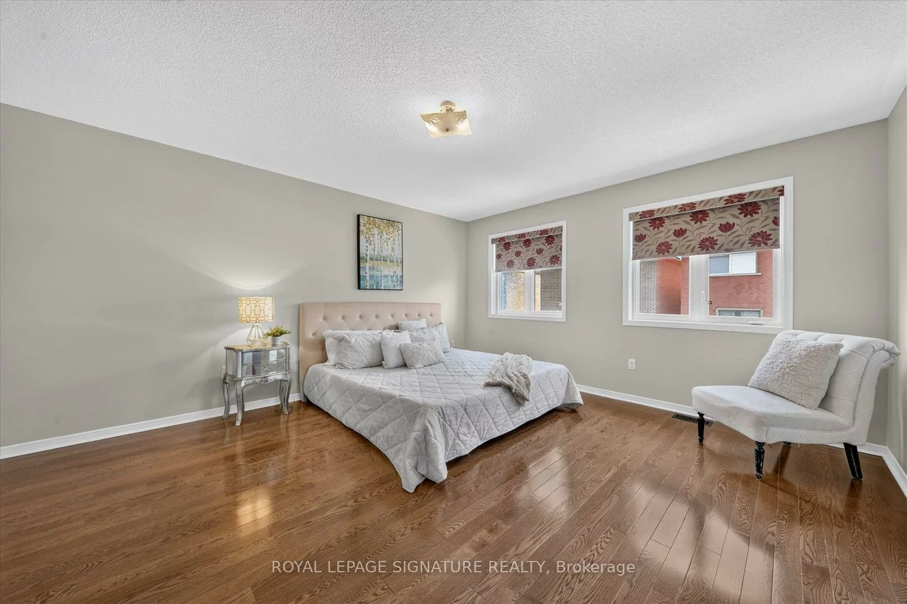 38, Coleluke, Middlefield, Markham