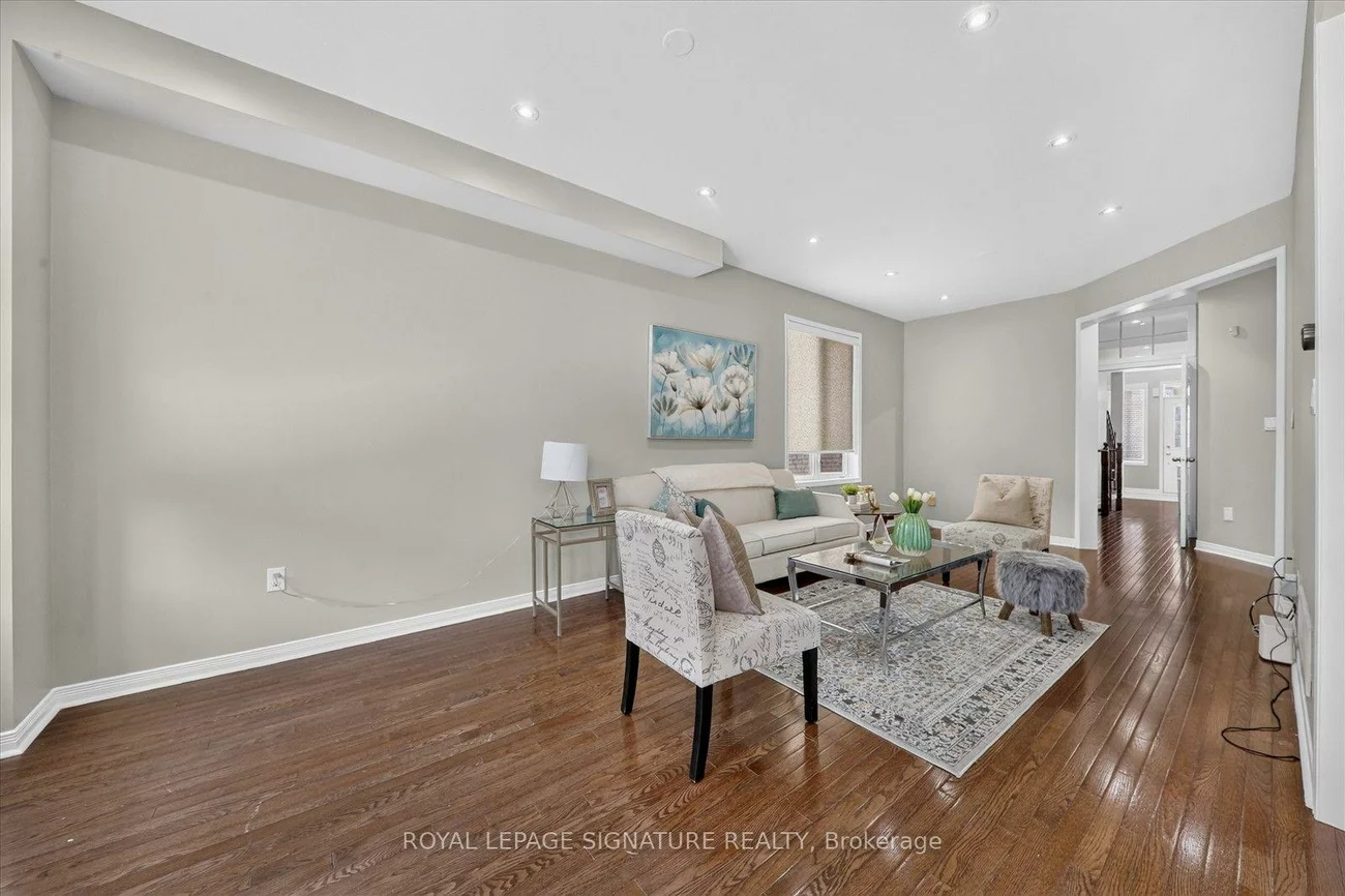 38, Coleluke, Middlefield, Markham