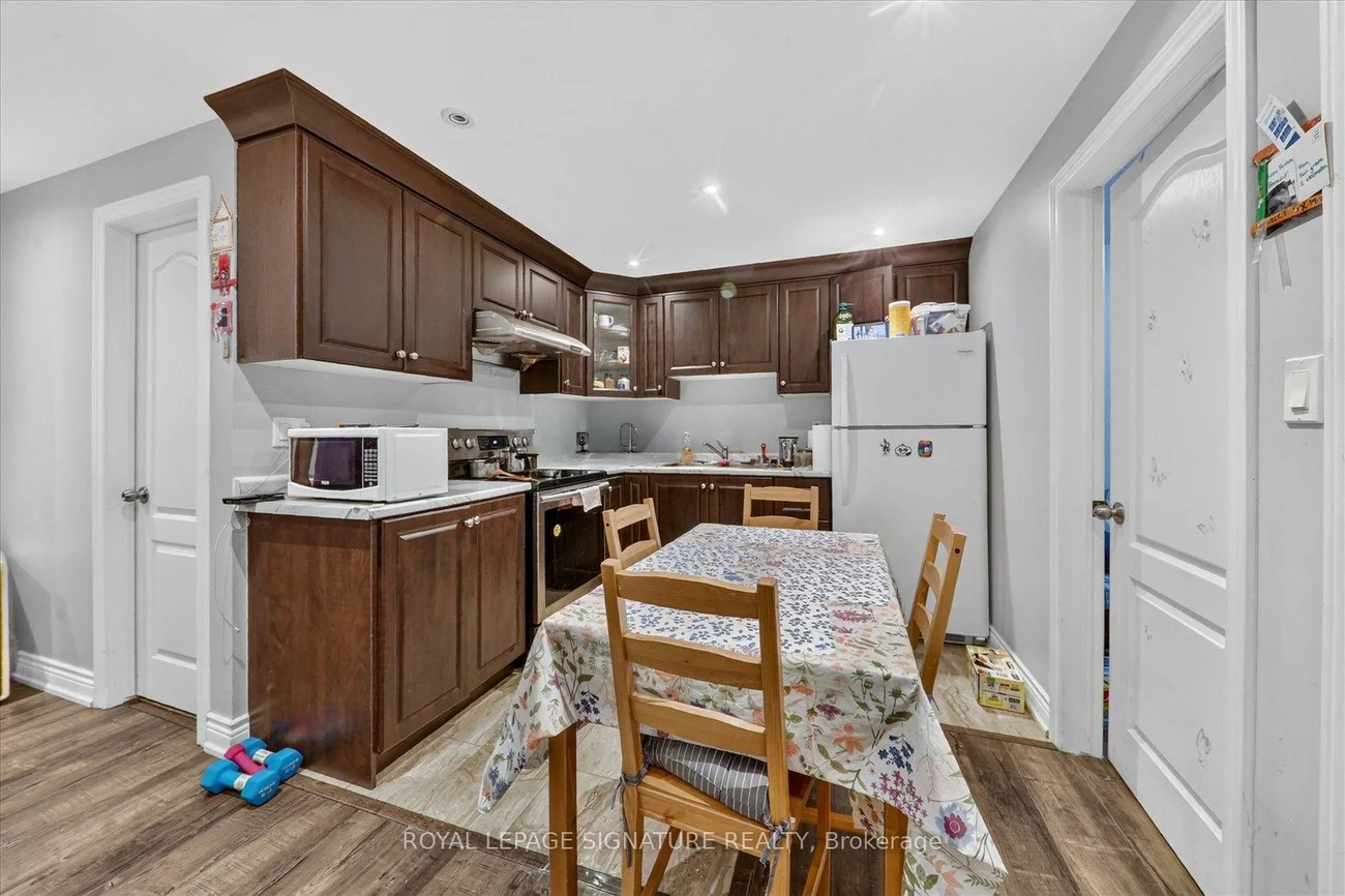 38, Coleluke, Middlefield, Markham