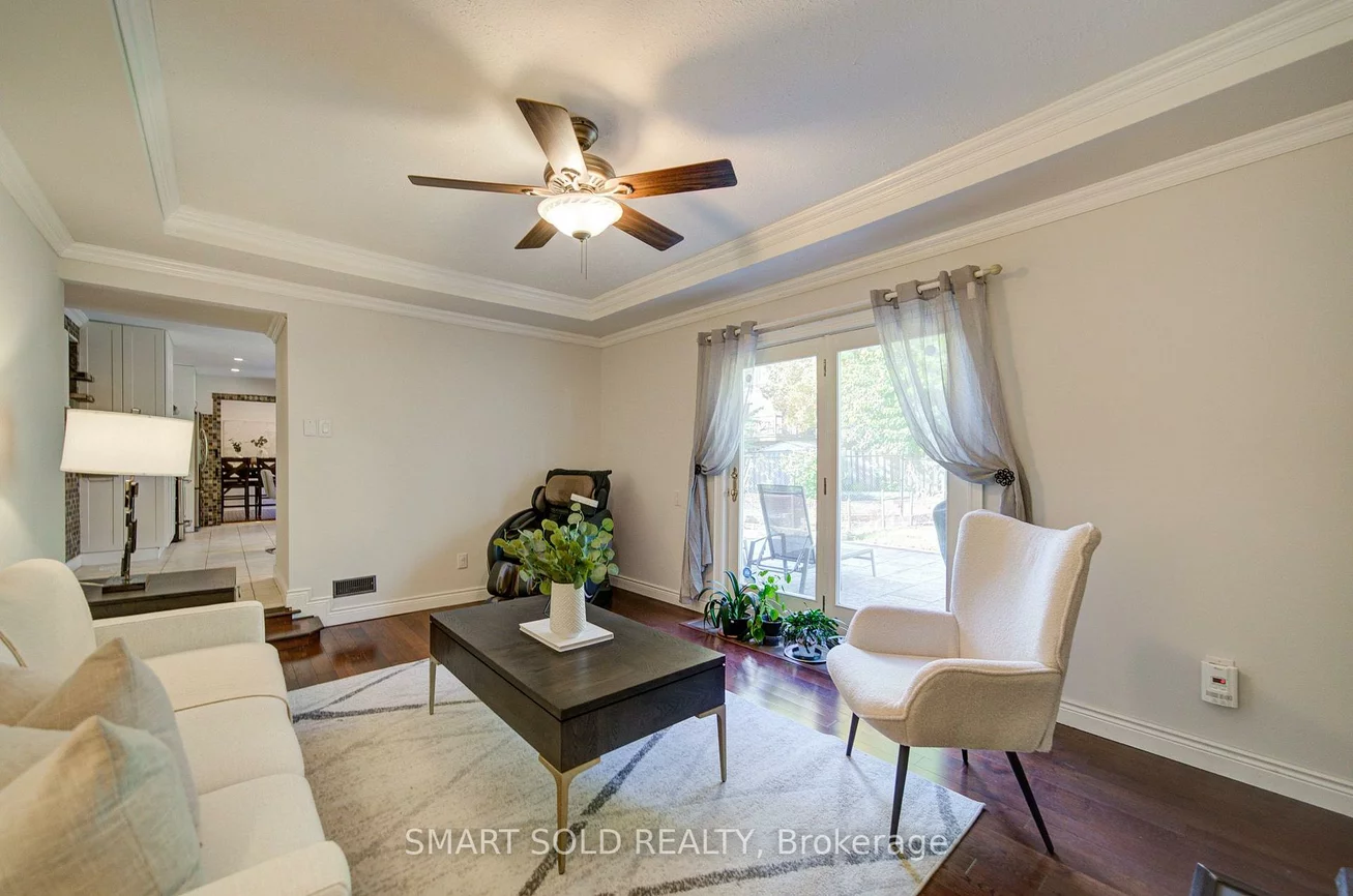 24, Hamilton Hall, Markham Village, Markham