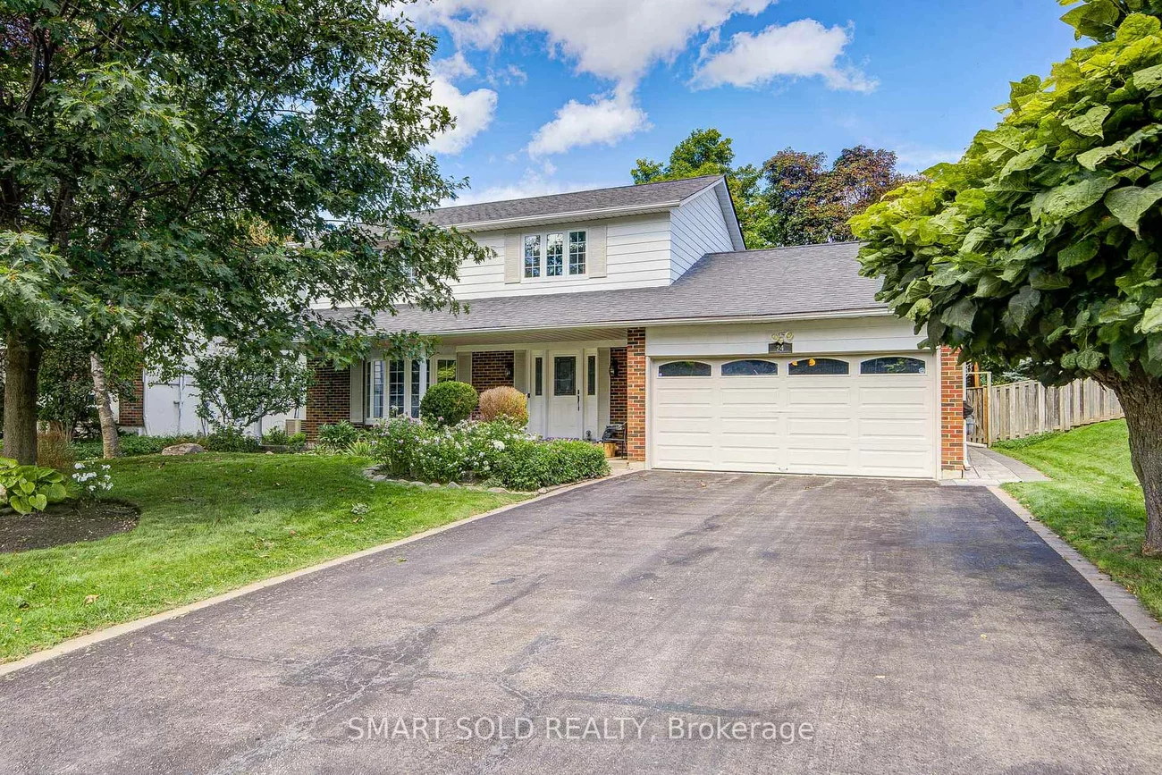 24, Hamilton Hall, Markham Village, Markham