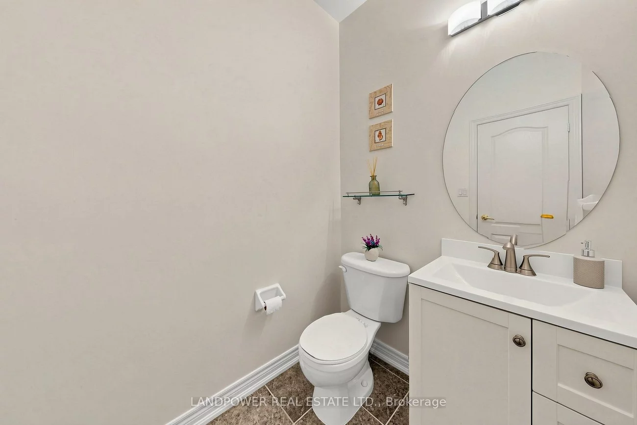 25, Reflection, Cathedraltown, Markham