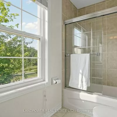 25, Reflection, Cathedraltown, Markham