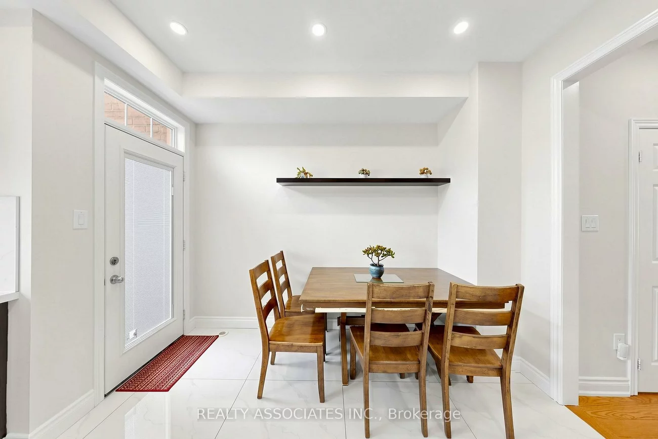 297, Delray, Greensborough, Markham