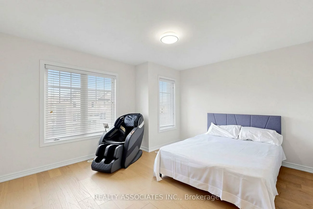 297, Delray, Greensborough, Markham