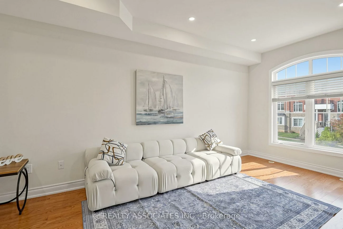297, Delray, Greensborough, Markham