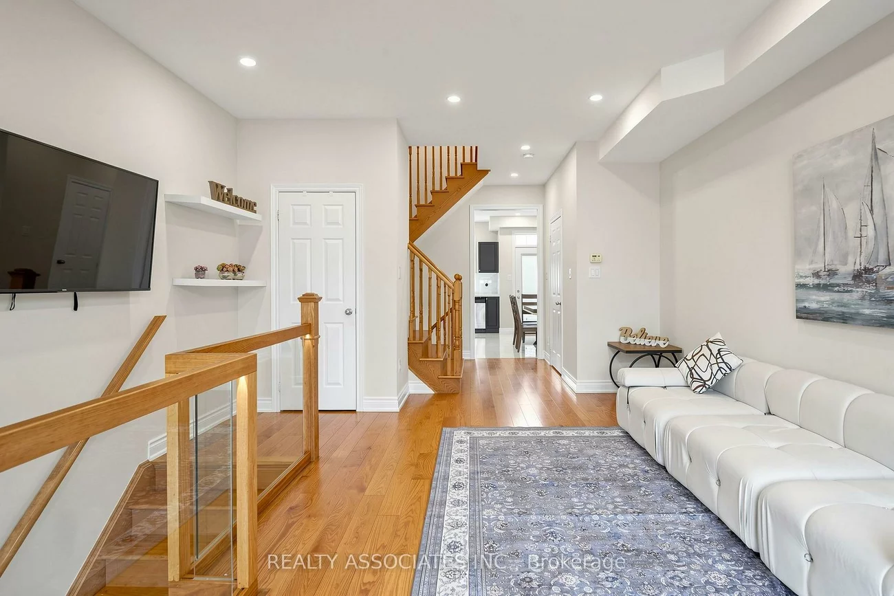 297, Delray, Greensborough, Markham