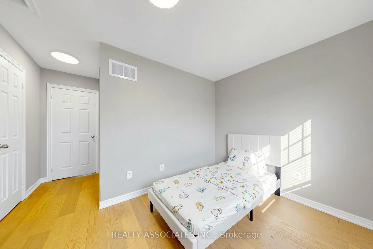 297, Delray, Greensborough, Markham