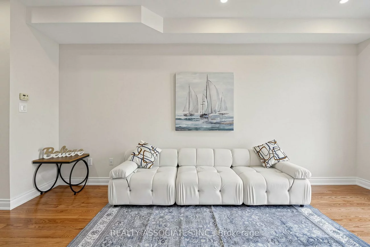 297, Delray, Greensborough, Markham