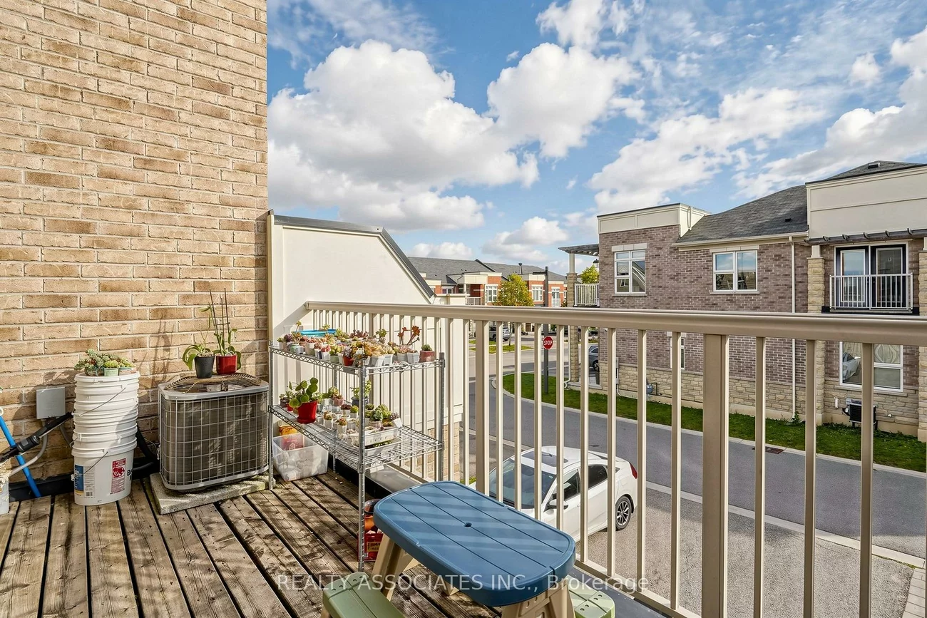 297, Delray, Greensborough, Markham