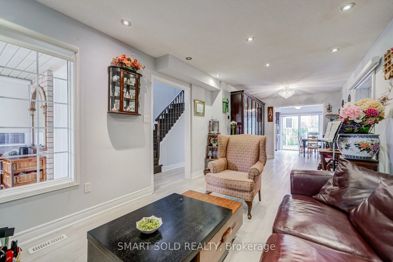 70, Connery, Middlefield, Markham