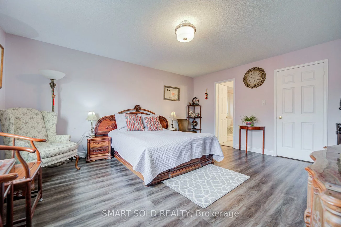 70, Connery, Middlefield, Markham